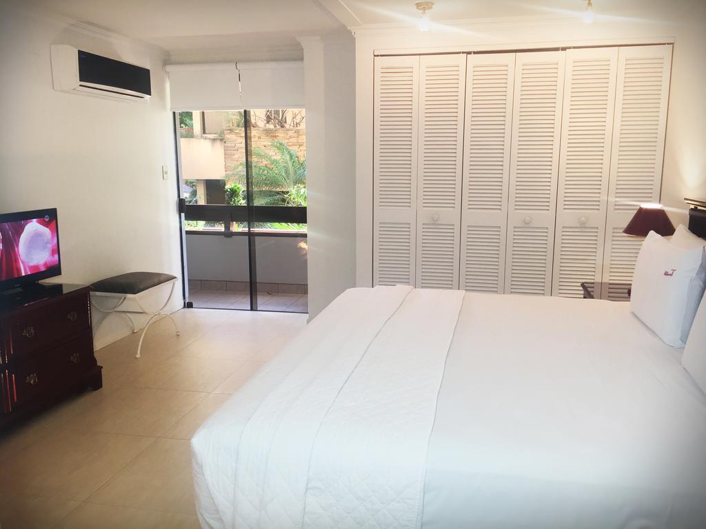 Apart Hotel Toborochi Санта-Крус-де-ла-Сьєрра Екстер'єр фото